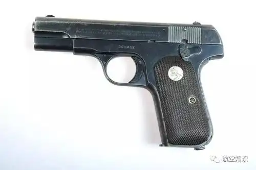 常乾坤在革命战争年代使用的美国m1903手枪(枪号553421).