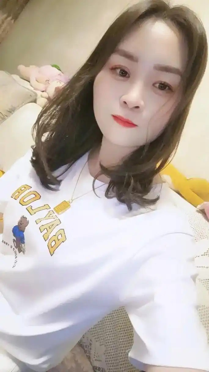 本想做个小鸟依人的人,不知不觉却活成了女汉子……#但愿你的眼 - 抖