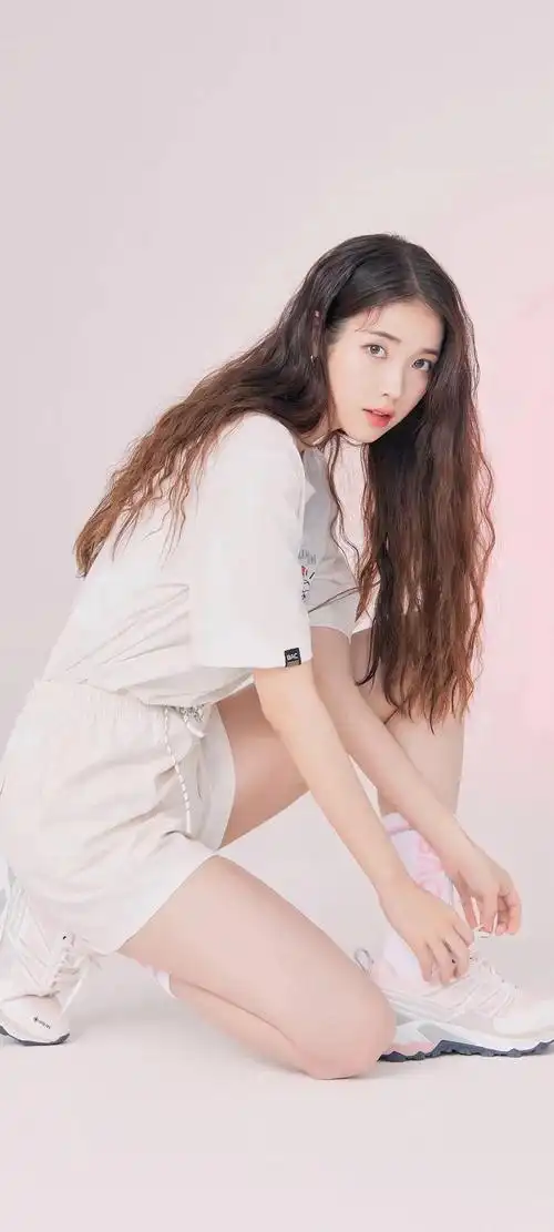 有没有那种禁欲系的污污的壁纸呀