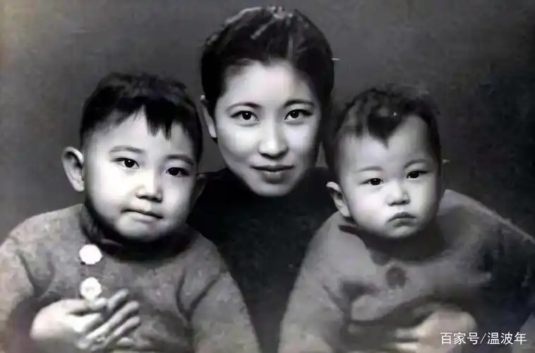 延续三代的一场家暴,傅雷掌掴傅聪,用绳紧勒儿子绑在大树下受罚