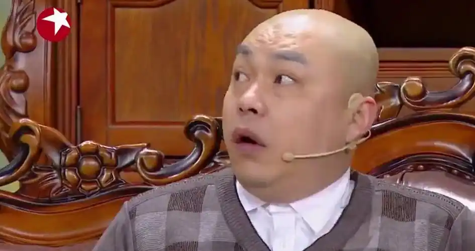 经常以大光头的形象出现,曾经参加欢乐喜剧人给人留下了非常深的影响!