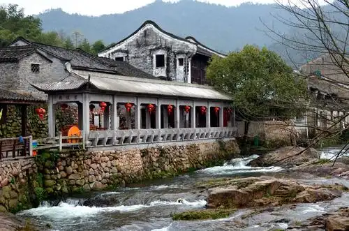 宁波奉化岩头村:奉化古村数岩头,青山绿水风景秀.