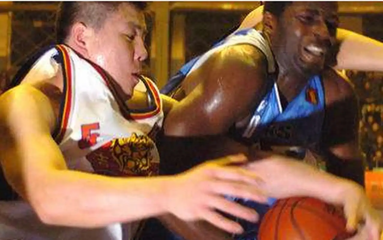 北京首钢名宿焦健:曾因挑衅王守强而遭到暴打,事后直言再也不敢打架!