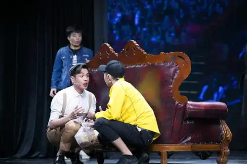 《喜剧总动员2》张若昀遭遇"舞台事故"如何化解?_综艺_央视网(cctv.