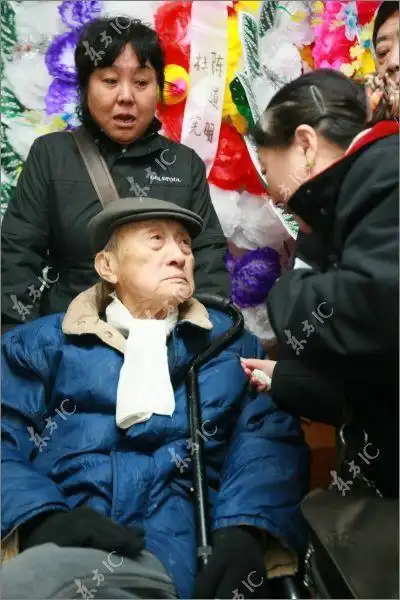 央视原副台长阮若琳追悼会