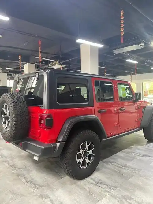 21款吉普牧马人,外表拉风颜值爆表,不要太喜欢