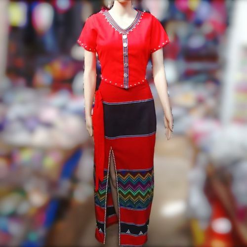 佤族服装新款佤族布料中厚大红色衣服裙子喑红色侧右开叉款式显瘦