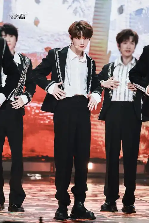 时代少年团是压轴吗##丁程鑫你好星期六##今日星拍放送