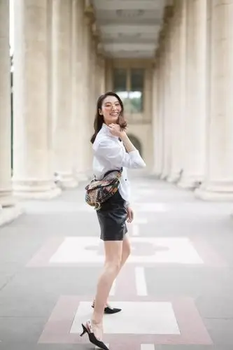 群星演绎dior迪奥2018全新马鞍包系列服饰画册