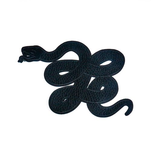 大型毒蛇刺绣布贴 精美黑蟒蛇黑曼巴蛇背胶补丁服装个性diy补丁贴