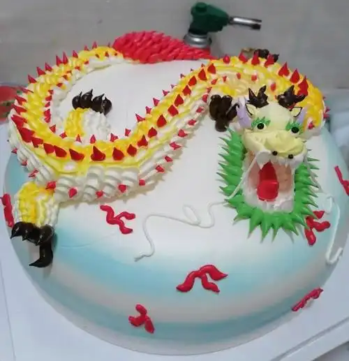 蛋糕生肖龙