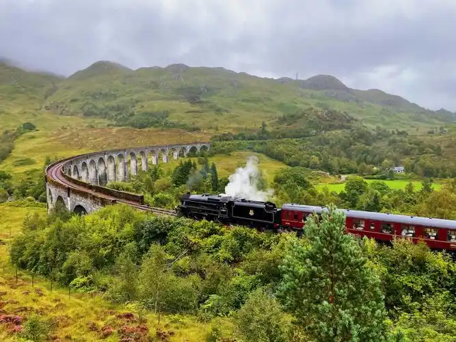 苏格兰高地格兰芬南大桥小火车纯干货