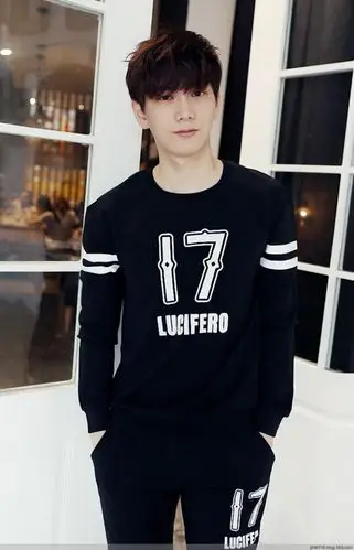 淘宝小鲜肉男模0118