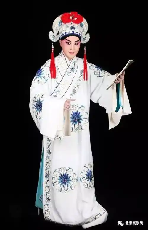 飞龙菊苑著名小生演员包飞京剧专场明天亮相群英会借东风烧战船导赏