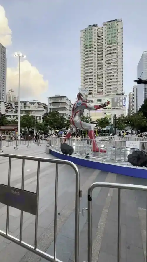 【日景and夜景】托雷基亚泰迦奥特曼雕像 环绕两圈 记录向