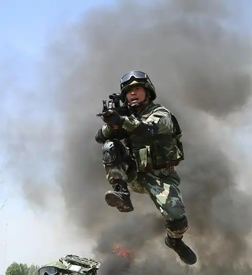 武警部队的特战精英!前者运筹帷幄,后者铁拳立身!获最高荣誉!