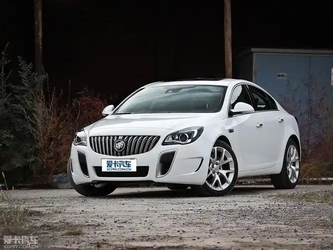 2014款君威gs2.0t 纵情运动版