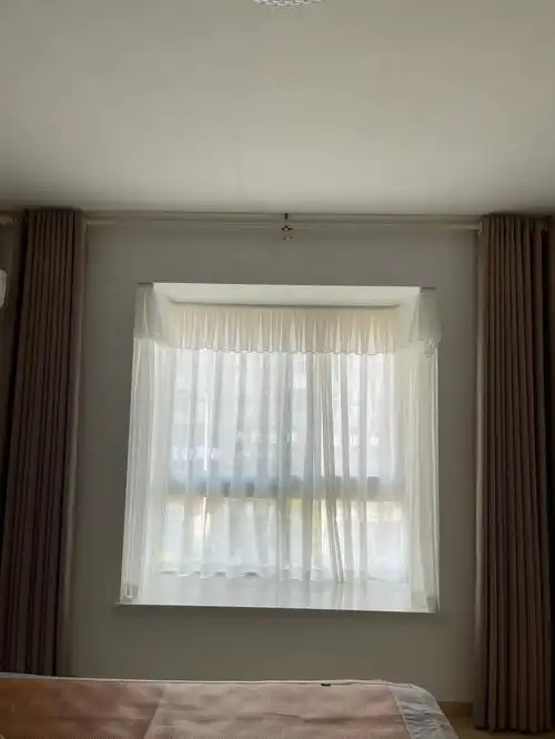 后悔没有做窗帘盒010101