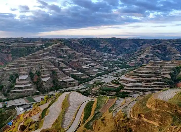 走进美丽的东乡县