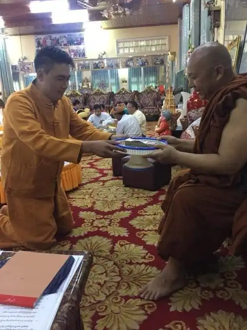 段毕衡与果敢白应能, 库弄傈僳民族武装杨自有结拜,形成攻守同盟!3.