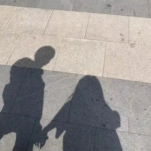 和别人doi照片他都不会回头了我只能说 删除|赞 (9)回应 来自 豆瓣app