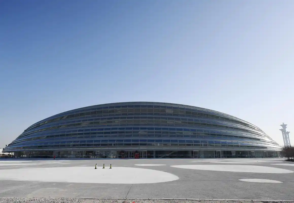 体育|国家速滑馆"冰丝带"完工