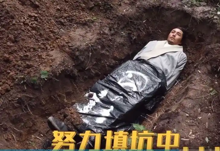 看风起陇西拍摄花絮画面变得太搞笑演员拍戏都要憋着笑