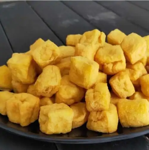 2,家庭自制豆泡的方法和步骤1选好的卤水老豆腐洗净