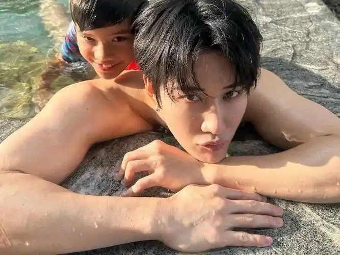 你正在追的泰国泰剧 mike angelo吴翊歌与十岁儿子maxwell的幸福瘸＃