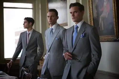 湖枫西装定制推荐英国萨维尔街定制传奇