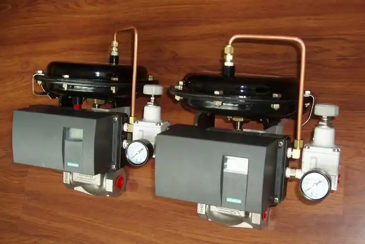 安装在小流量调节阀上的阀门定位器