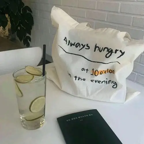 2018韩范微信qq朋友圈背景图说说小清新配图