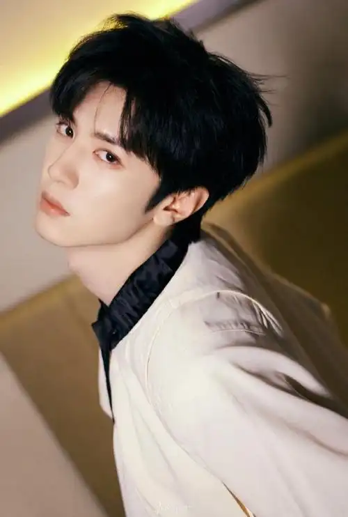 和陈哲远一起定格2023##凝聚v力量