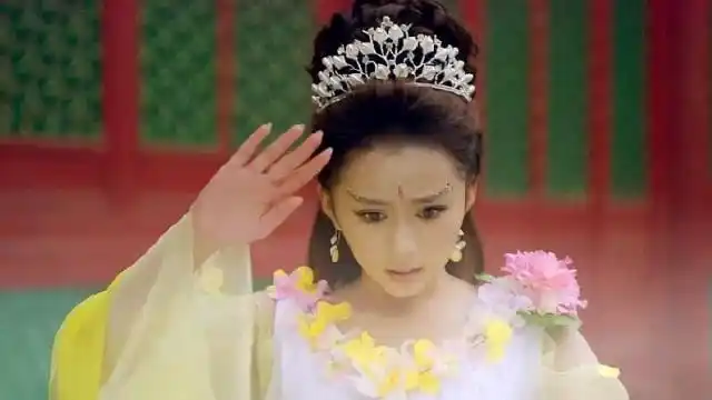 降龙伏虎小济公:绛珠草真是太坏了!竟然对牡丹出手!活该被揍!