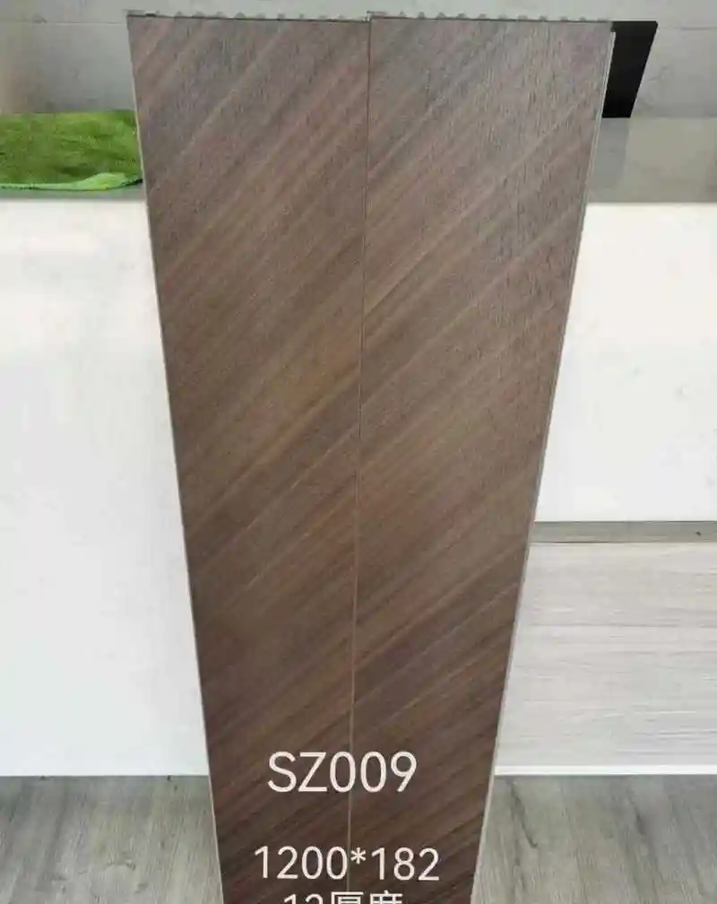 12毫米厚防水无醛快装锁扣地板旧房翻新改造 常州