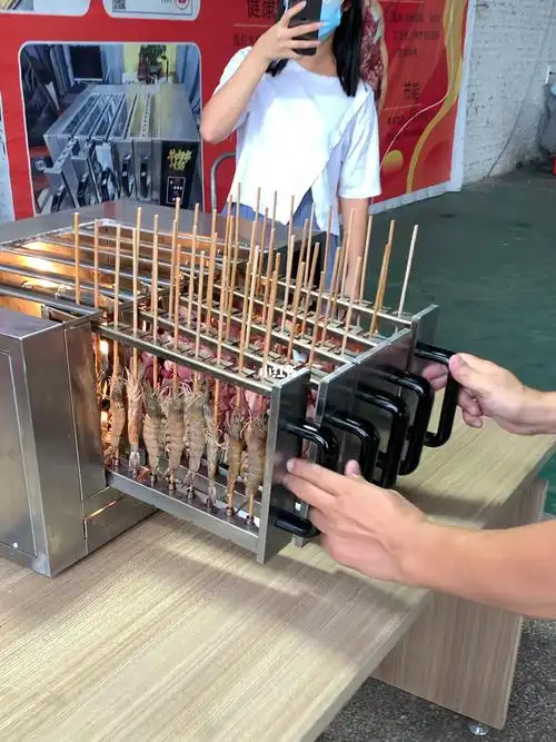 无烟自动旋转烧烤机