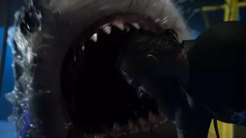 深海狂鲨2食人鲨