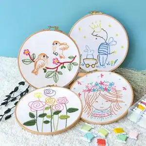 幼儿园简单刺绣卡通图案儿童针手工课制作diy材料包十字绣戳戳乐