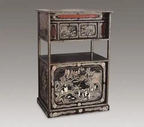 清 黑漆螺钿游春橱