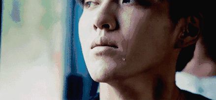 明星哭戏谁最经典?赵丽颖投入,杨颖哭不出来,陈伟霆好像在笑!