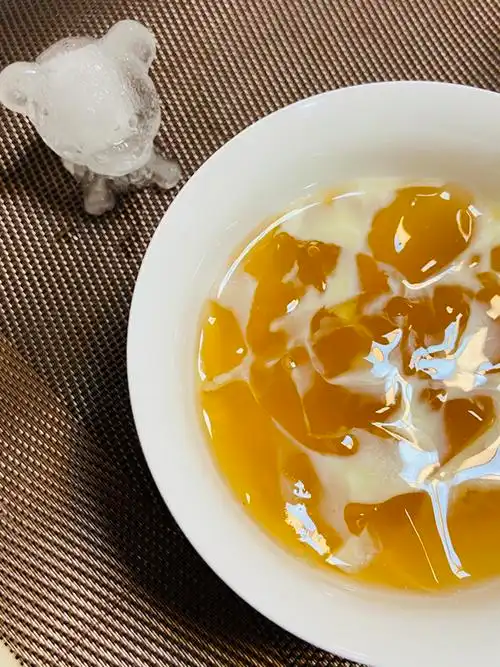 joycechen做的海底椰菊花雪梨膏清热解毒