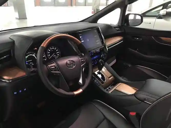 21款丰田埃尔法现车实拍图片配置解读