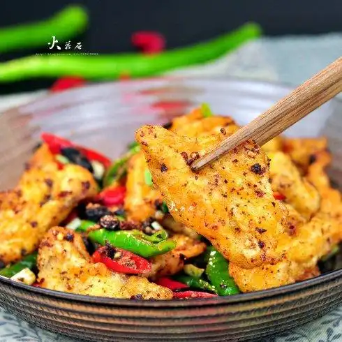 外酥内嫩回味悠长的【火筵回锅鱼片】一鱼四吃之三