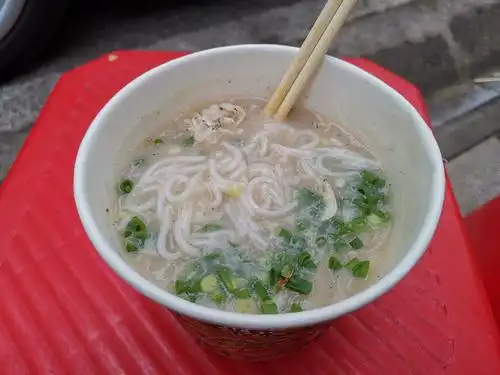 来武汉的早餐强烈安利糊汤粉