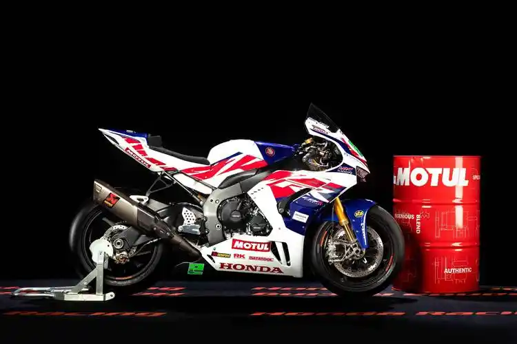 英国honda 展示 2022 bsb cbr1000rr-r sp 赛车_racing_街道_motul