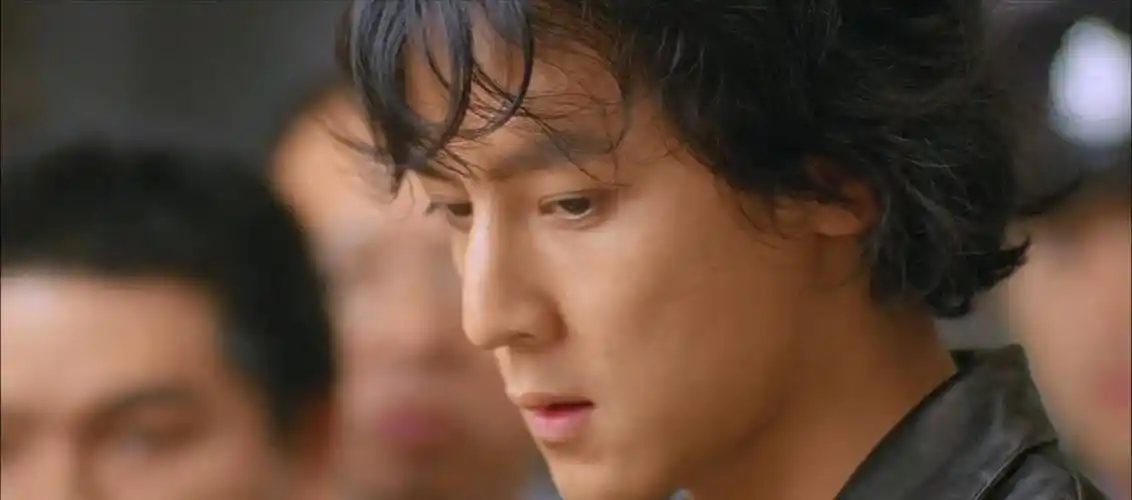 年轻时他的颜值,是名字都帅成"形容词"的水平吧?_吴彦祖_容貌_帅哥