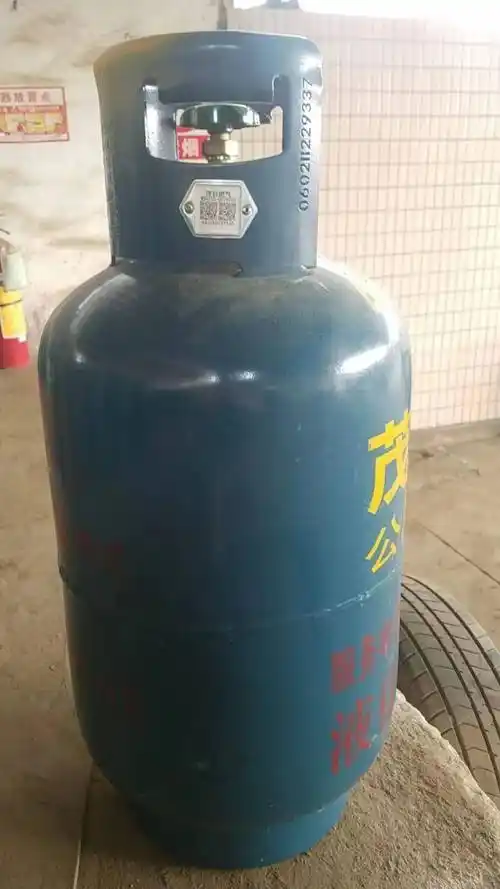 我市瓶装液化气全部加装"二维码"安全锁_台山_钢瓶_石油气