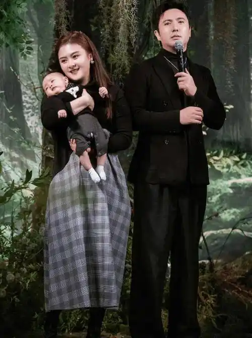 看清长相身材后,才懂他这么做的原因_王琦_妻子_状态