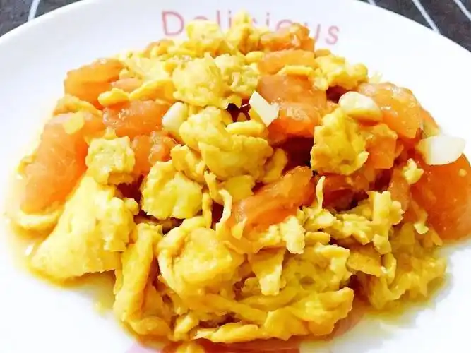 复刻《中餐厅》-赛螃蟹炒番茄的做法