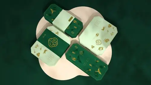 蓝色一页平面作品 | 鲍小滋,新中式糕点包装设计作品